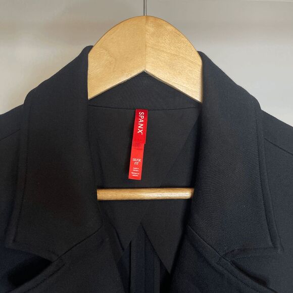 SPANX Black Women's Vest - Picture 6 of 9